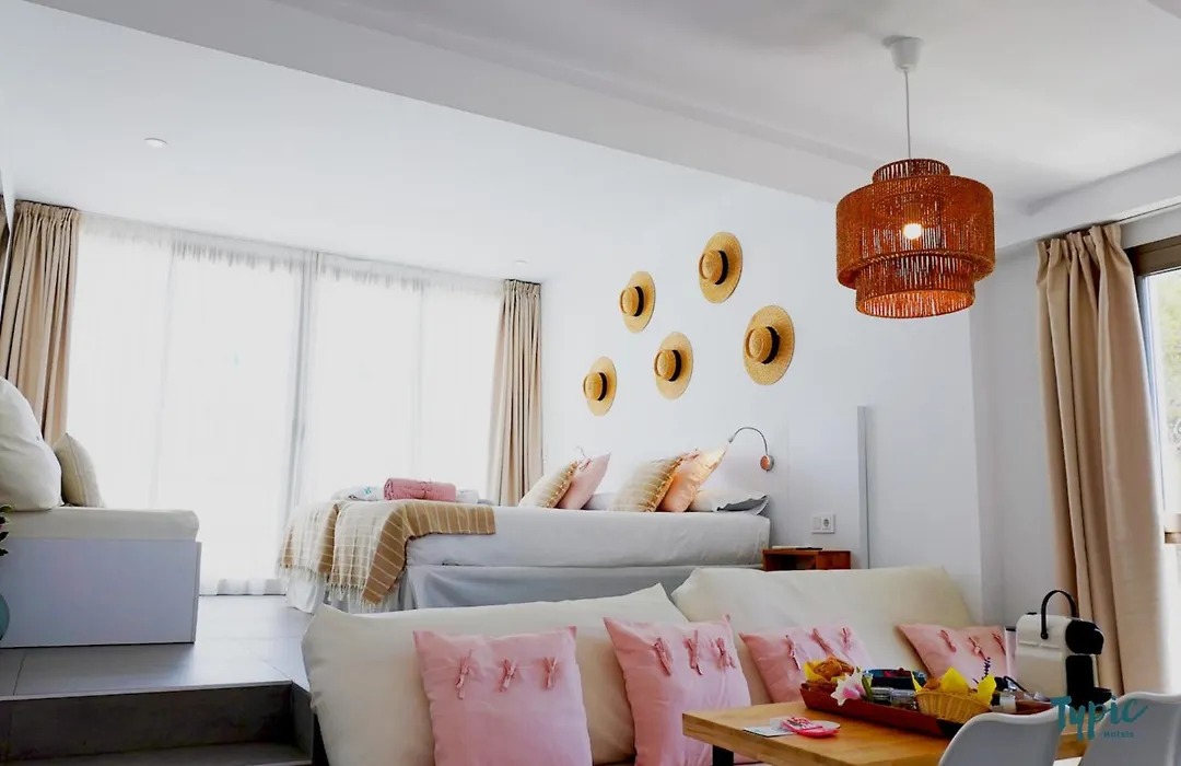 Marina Playa Hotel Apartments By Typic Hotels - Adults Only-1